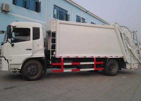 东风特商压缩式垃圾车
