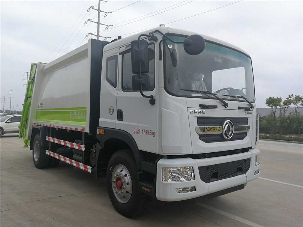 东风多利卡D9压缩垃圾车